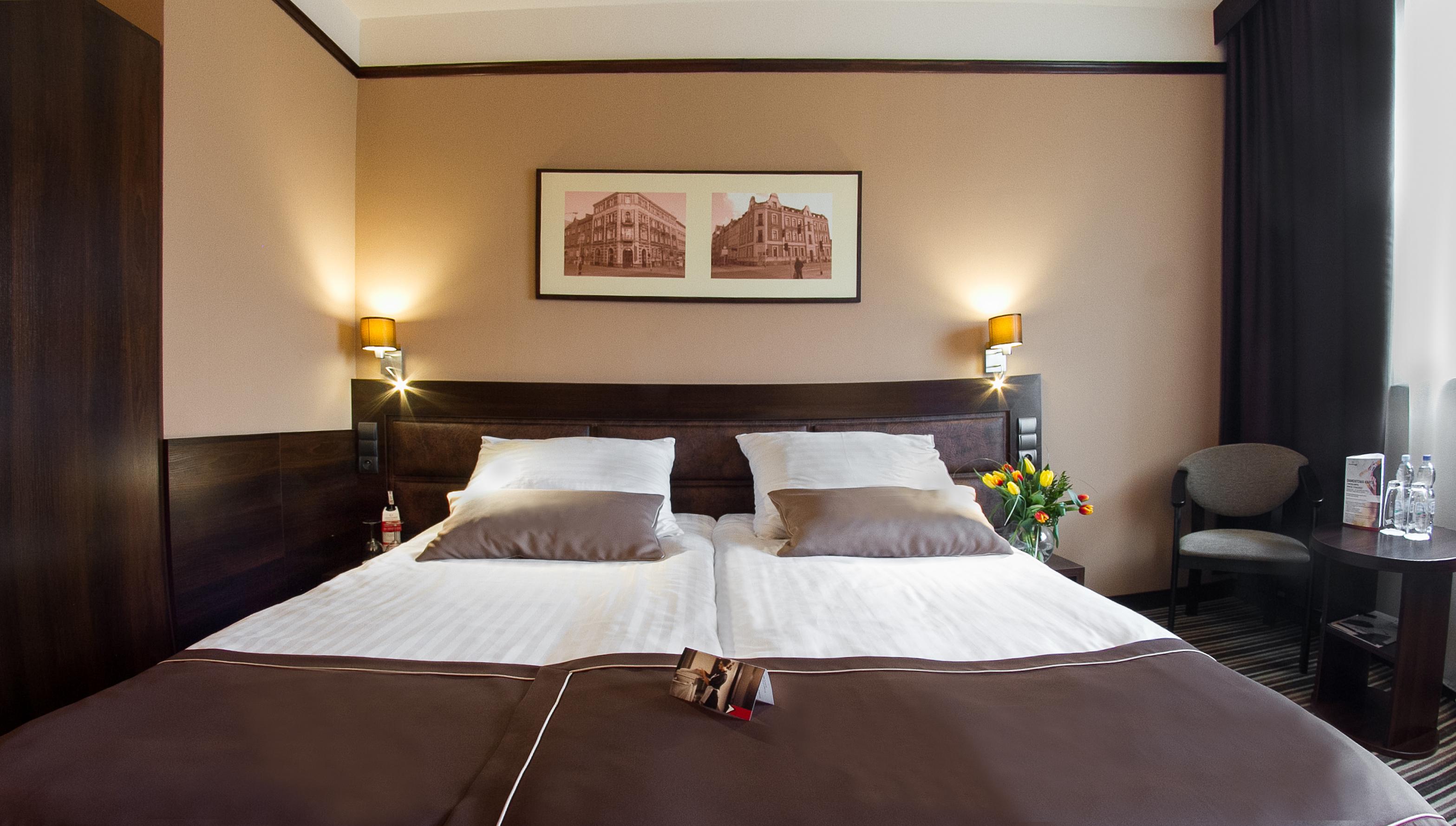 Park Hotel Diament Катовице Екстериор снимка